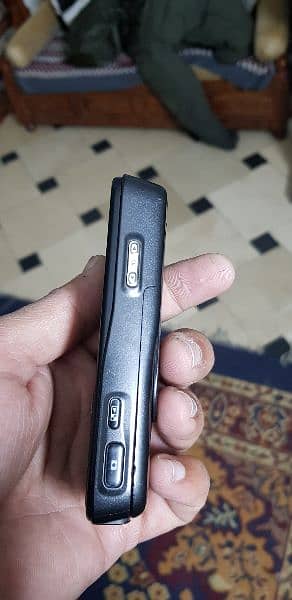 Nokia N73 5