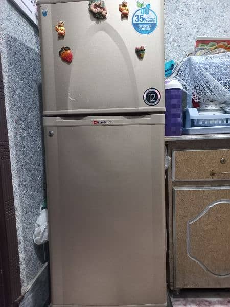 Room refrigerator 4