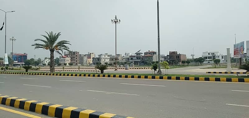 5 Marla Half Paid 1100 Series Plot For Sale In Tulip Overseas In Park View City Lahore 8