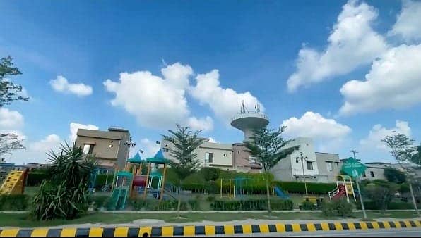 5 Marla Corner Plot Nearby Main Boulevard For Sale with 35% Possession paid in Tulip Ext Block Park View City Lahore 8