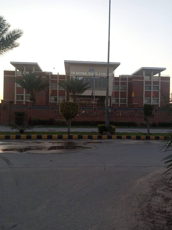 5 Marla Plot Nearby Park Available For Sale with Half Possession paid in Platinum Block Park Vie City Lahore 3