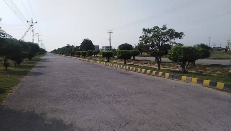 1 kanal plot in awt phase 2 block A available for sale 4