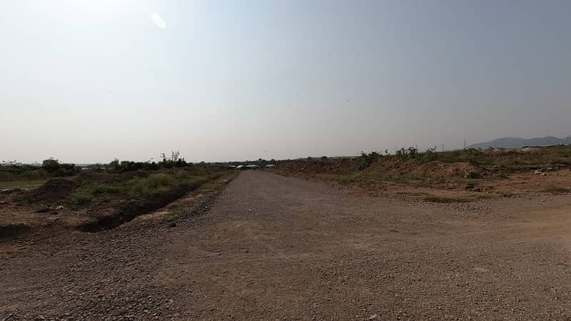 Your Search Ends Right Here With The Beautiful Residential Plot In I-11/2 At Affordable Price Of Pkr Rs. 16500000/- 1