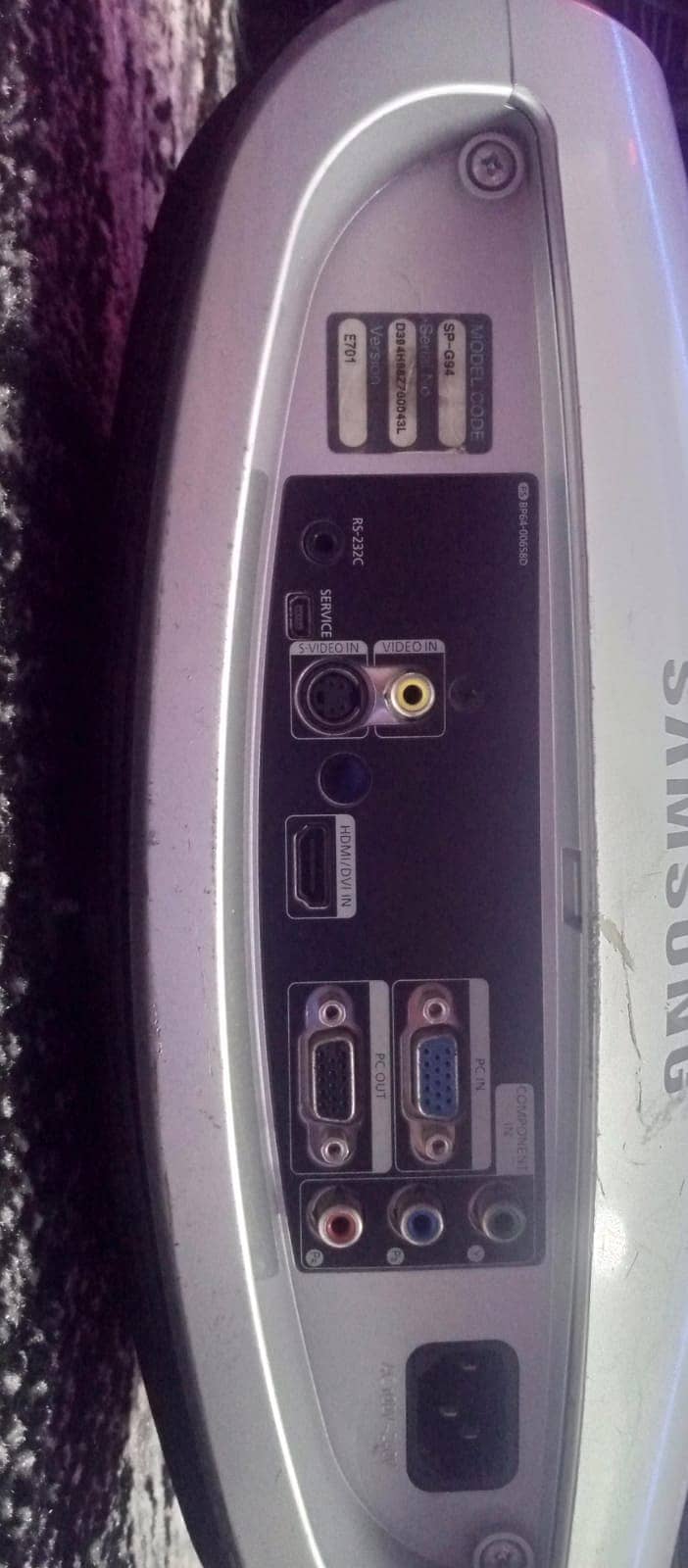 Samsung SP-D400 Projector | XGA Conference Room Projector 2