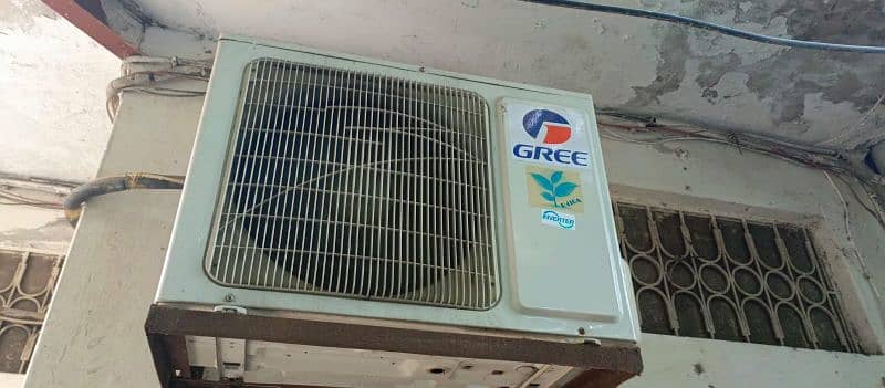 Gree Ac 1 tan DC inverter sold 4