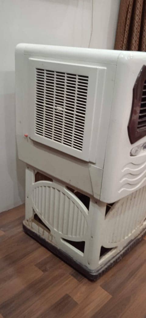 Indus Room Cooler 10/10 No any fault minor use 1