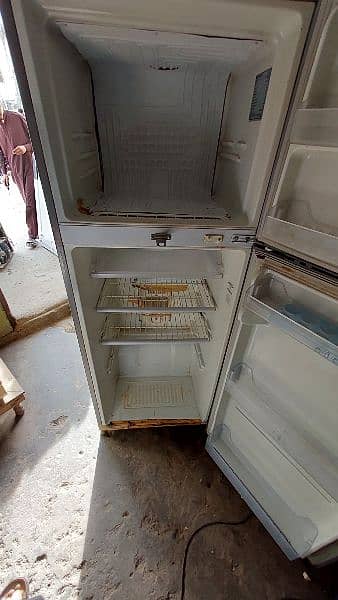 lg fridge 3