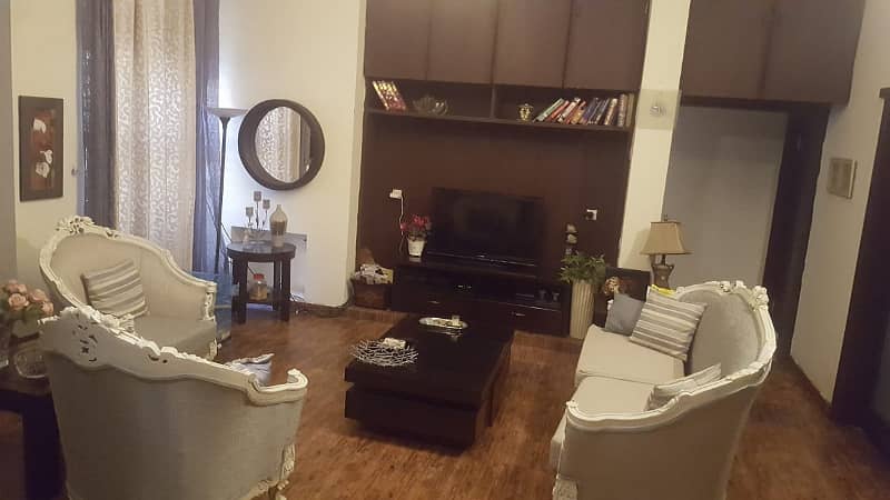 3.5 Kanal House For Rent 7