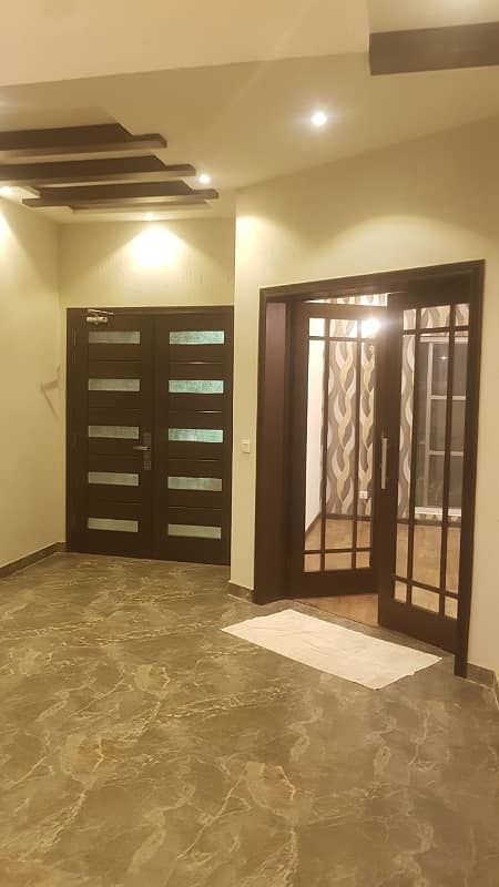 2 Kanal House Available For Rent 22