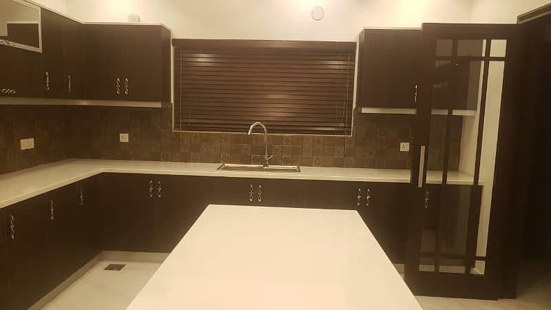 2 Kanal House Available For Rent 25
