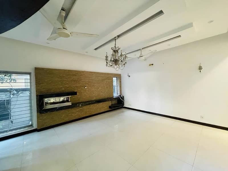 House Of 1 Kanal Available For Rent In Cantt 2