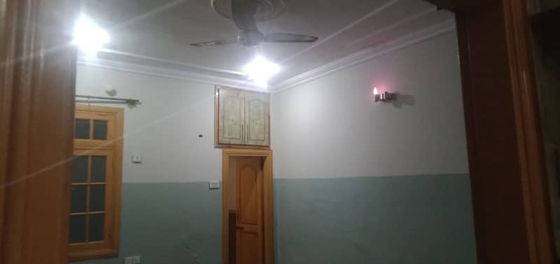 Prime Location 7 Marla Upper Portion In Gulberg For rent At Good Location 13