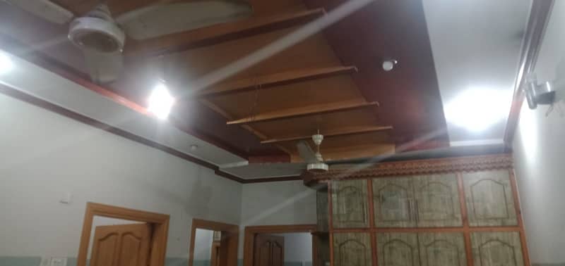 Prime Location 7 Marla Upper Portion In Gulberg For rent At Good Location 18