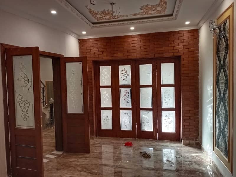 5 MARLA BRAND-NEW HOUSE FOR SALE IN NASHEMAN IQBAL PHASE 2 9