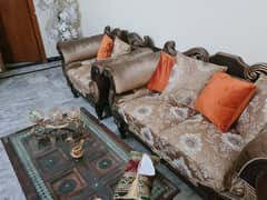 1,2,3 matching velvet sofa set with Turkish table and decorations