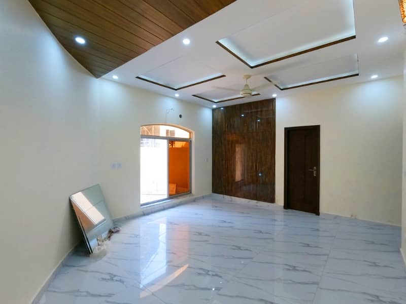 Ideal House In Lahore Available For Rs. 69000000 12