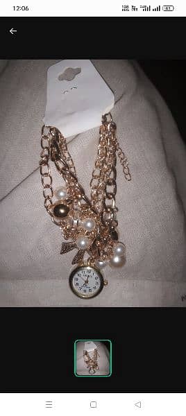 Bracelet Watch For Girls
•  With Pearls 1