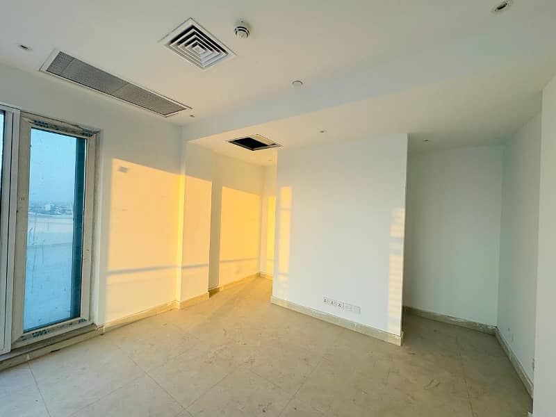 3 Bedroom Apartment With Best View Available For Sale In Penta Square DHA Phase 5 28