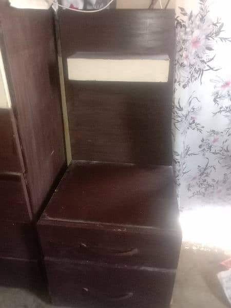 King size bed with dressing and drawers 3