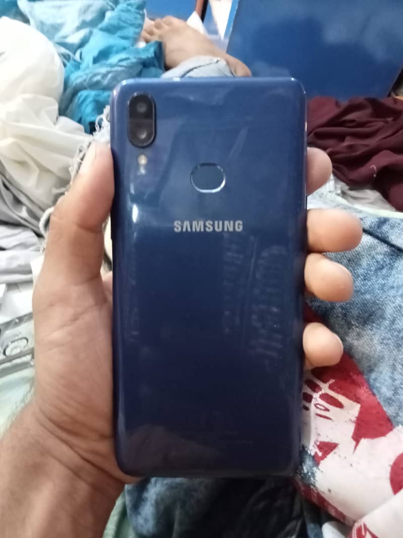 Samsung Galaxy a10S 3