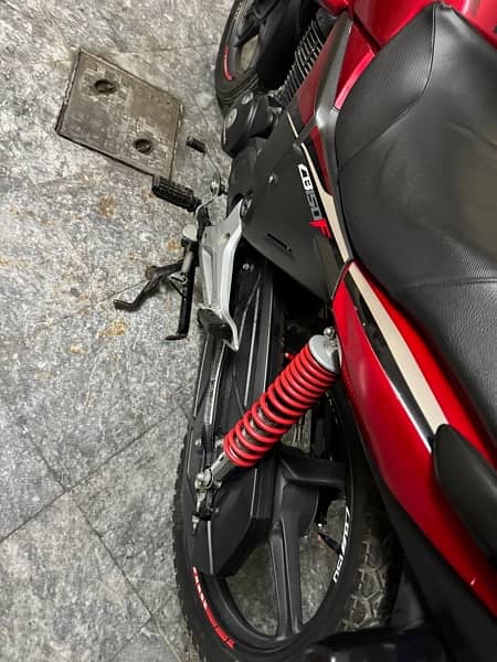 Honda CB 150F 2019 - Excellent Condition 4