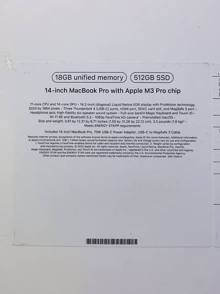 MacBook Pro M3 18 512 open box with 12mnth warranty 6