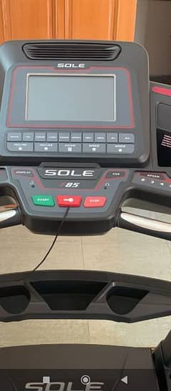 sole treadmill 0