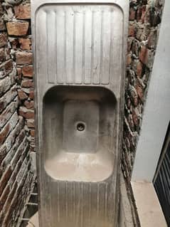 Large sink available