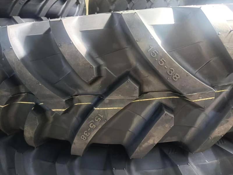 Tractor Tyres for sell/ Urgent sale tractor tyres/ tyre for sell 4