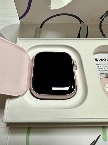 Apple Watch Series 9 | 41mm Pink 5
