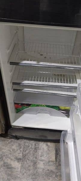 dawlance fridge 3