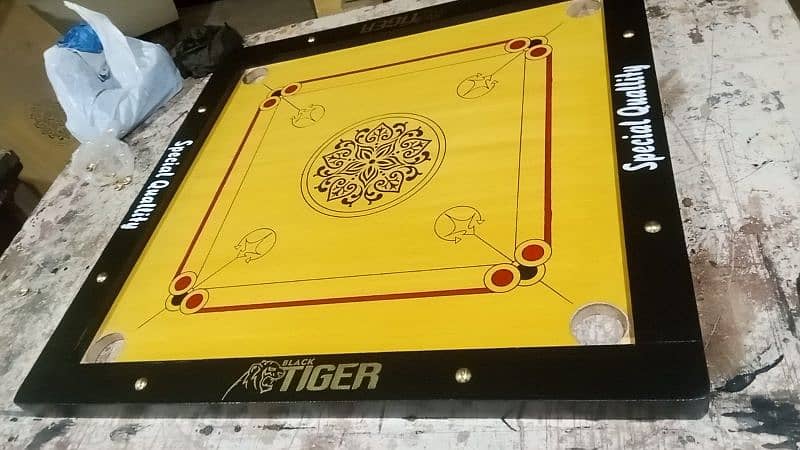 carrom board very fine quality factory rate. . . with daraz or goti set 1