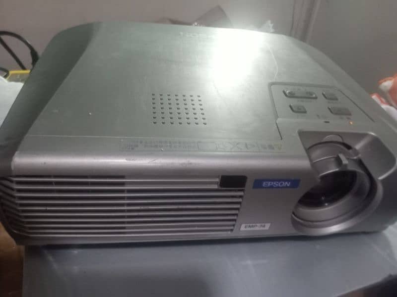 Branded multimedia projectors available for sale 7