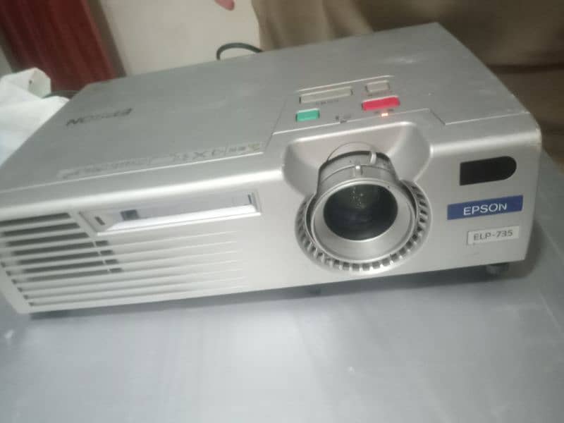 Branded multimedia projectors available for sale 9
