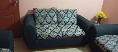 Black Sofa 0