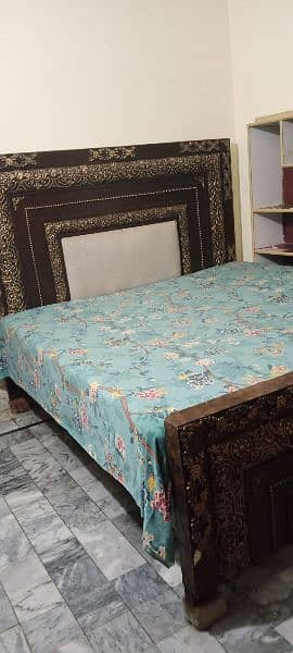 Wooden bed reasonable price 5