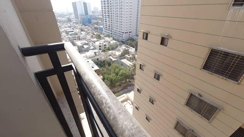 Shaheed Millat Road Flat For sale Sized 2000 Square Feet 10