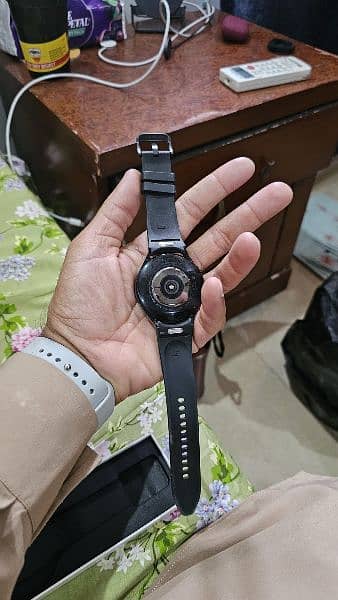 Galaxy Watch 6 Classic 4
