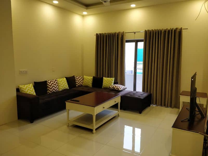 studio/one bedroom/furnished apartment rent daily,weekly monthly basis 4