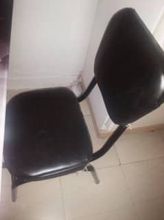 6 Chairs for sale best fom