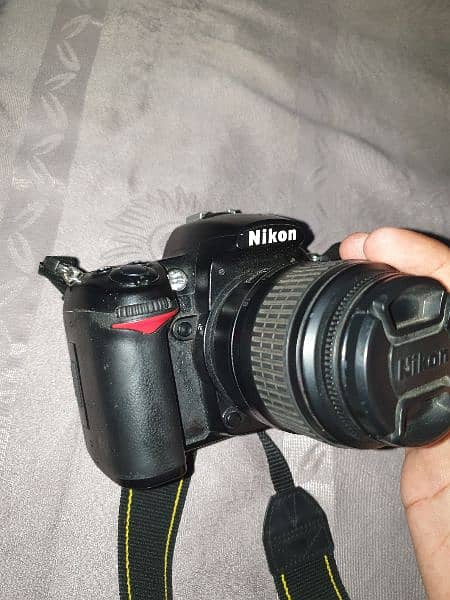 Nikon D7000 DSLR CAMERA With Lens. New Condition 2