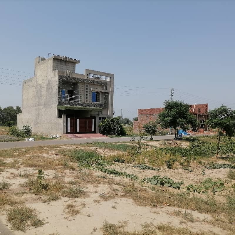 A Palatial Residence For Sale In Punjab Government Servant Housing Scheme 3