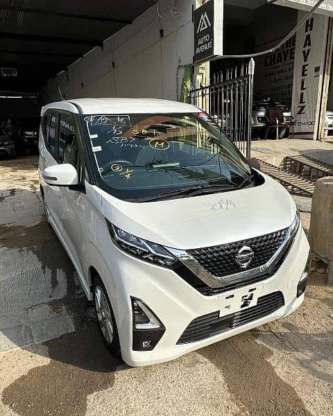 Nissan Dayz 2021 *s hybrid* 1