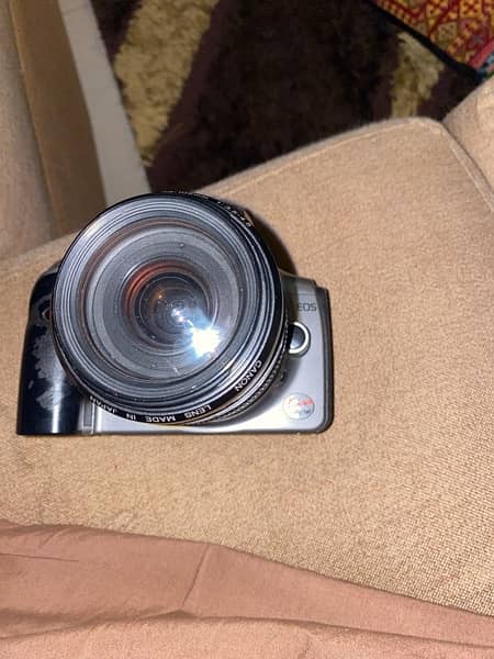 canon camera with lense 28-105mm 3