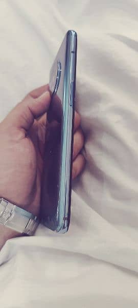 One Plus very good condition one plus 7-T 4