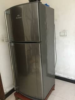 dowlance fridge