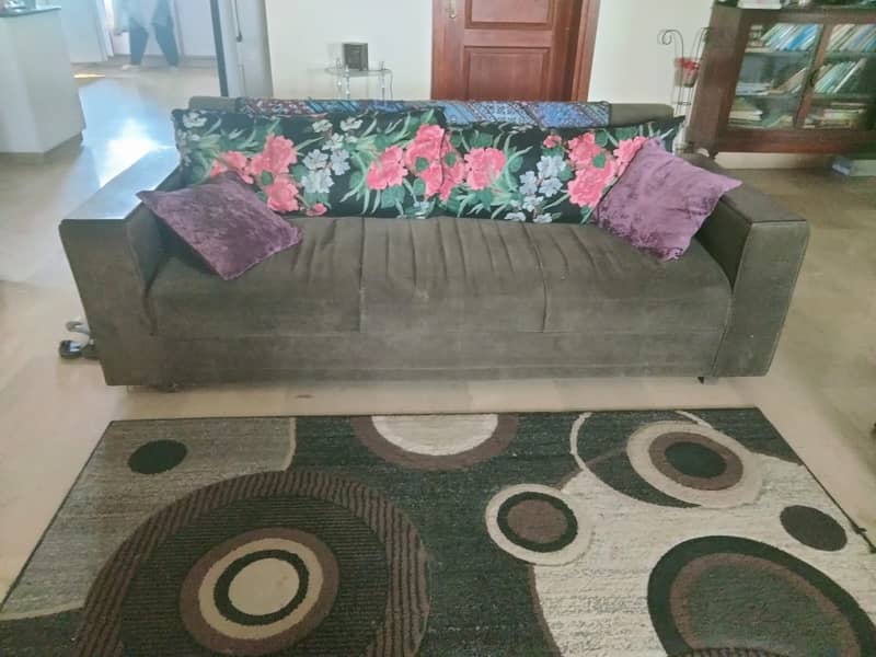 7 seater black sofa with cushions 3