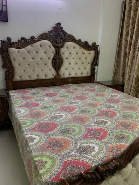 "Elegant Antique-Style Bed Crafted from Premium Barmatic Fir Wood" 1