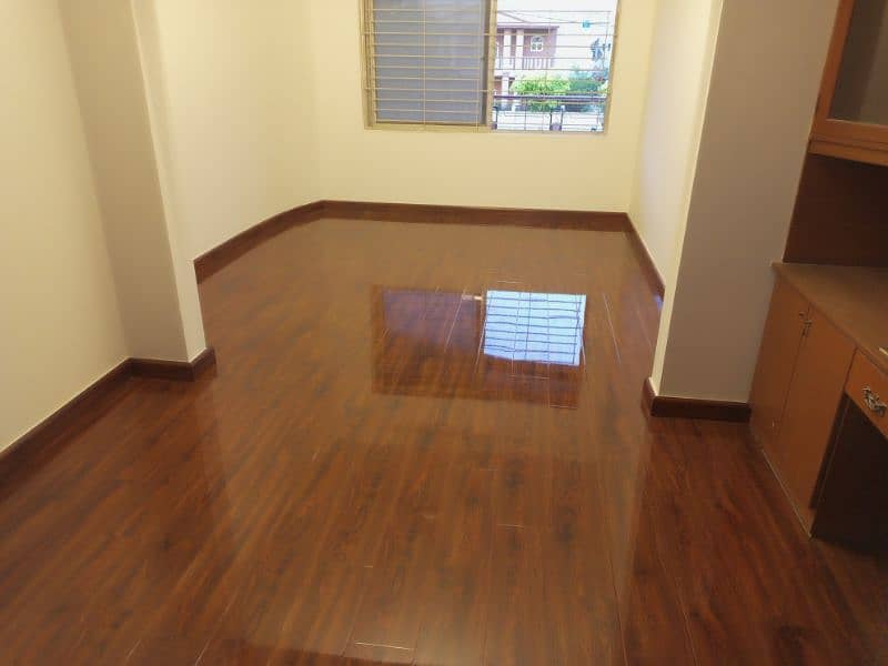 laminate wooden flooring 14