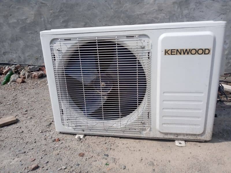 Kenwood Ac  total original jenion 10 by 10 condition no any fault 4